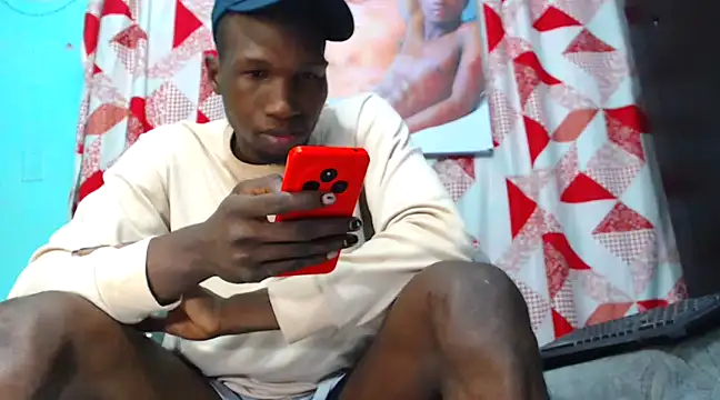 Snapshot of black30cmdick chatting on March 9, 12:42 pm black30cmdick online show from March 9, 12:42 pm