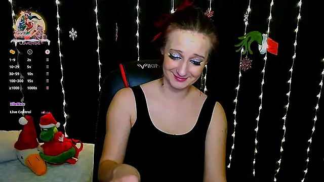 AgathaNoxe online show from December 25, 2:03 am