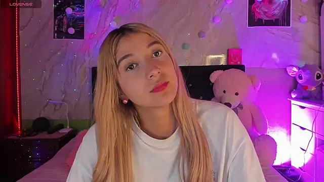 ariana rosse   online show from September 29, 11:04 am