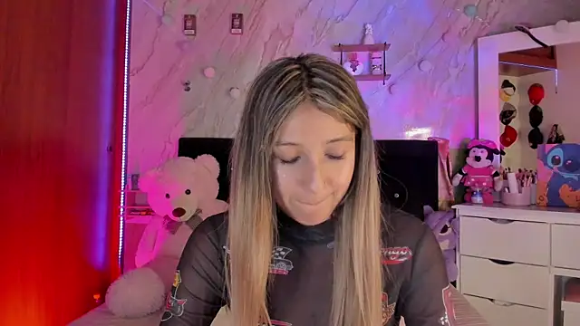 ariana rosse   online show from January 15, 2:49 am