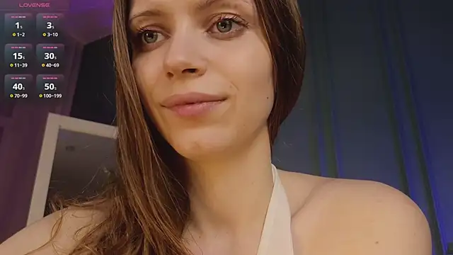 Snapshot of Chloe_Vixen chatting on February 26, 7:38 pm Chloe Vixen online show from February 26, 7:38 pm