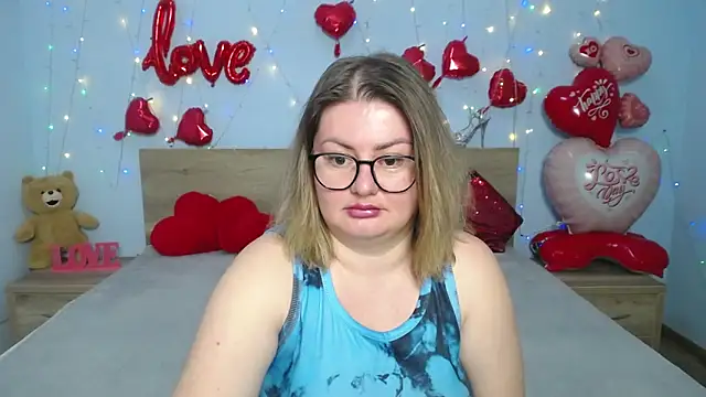 Snapshot of ZannaDreil chatting on March 1, 4:26 am ZannaDreil online show from March 1, 4:26 am