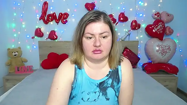 Snapshot of ZannaDreil chatting on March 1, 7:30 am ZannaDreil online show from March 1, 7:30 am