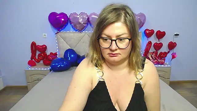 Snapshot of ZannaDreil chatting on March 4, 10:38 pm ZannaDreil online show from March 4, 10:38 pm