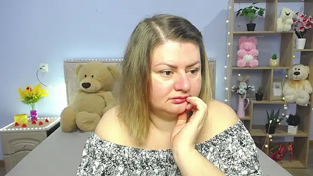 Snapshot of ZannaDreil chatting on March 11, 7:14 pm ZannaDreil online show from March 11, 7:14 pm