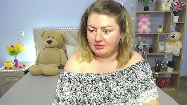 Snapshot of ZannaDreil chatting on March 11, 10:20 pm ZannaDreil online show from March 11, 10:20 pm