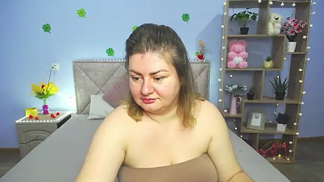 Snapshot of ZannaDreil chatting on March 21, 7:13 pm ZannaDreil online show from March 21, 7:13 pm