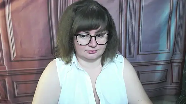 Snapshot of ZannaDreil chatting on September 11, 5:57 pm ZannaDreil online show from September 11, 5:57 pm