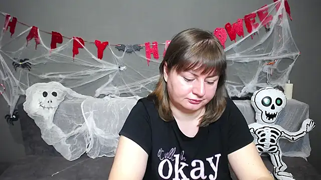 Snapshot of ZannaDreil chatting on October 19, 6:08 pm ZannaDreil online show from October 19, 6:08 pm