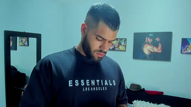 SamirHazard97 online show from September 20, 9:38 pm