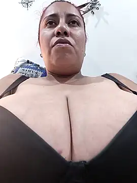 Snapshot of federica_bigboobs chatting on December 14, 7:40 pm federica bigboobs online show from December 14, 7:40 pm