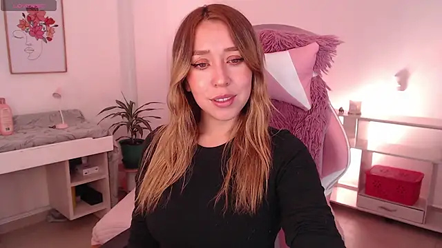 Snapshot of Dahlia__espresso chatting on October 21, 6:30 pm Dahlia espresso online show from October 21, 6:30 pm