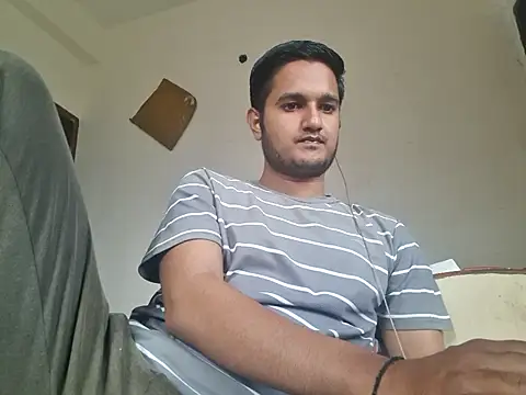 Jonrobinso online show from October 18, 4:37 am