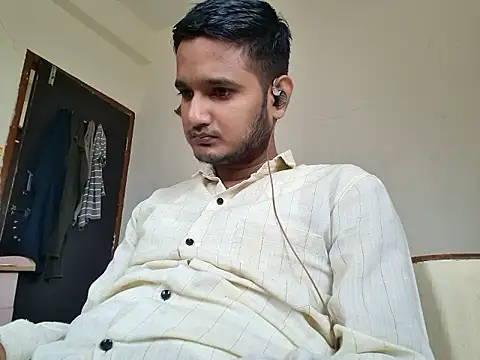 Jonrobinso online show from November 25, 6:13 am