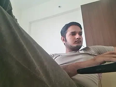 Jonrobinso online show from June 10, 4:12 am