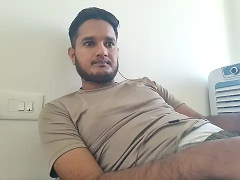 Jonrobinso online show from June 21, 4:37 am