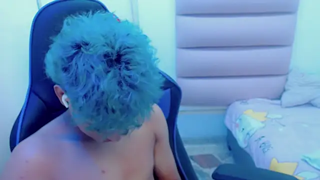 Yosepp  online show from January 15, 9:24 am