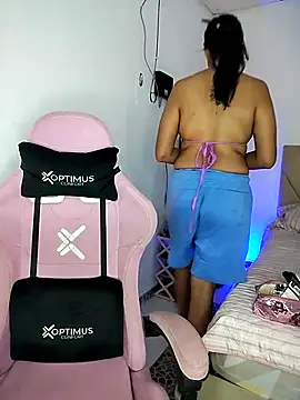 Honeydude  online show from September 26, 1:48 pm
