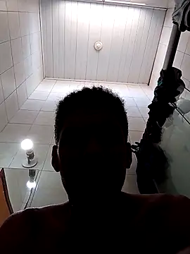 Snapshot of Rdsilva123 chatting on December 17, 1:17 pm Rdsilva123 online show from December 17, 1:17 pm