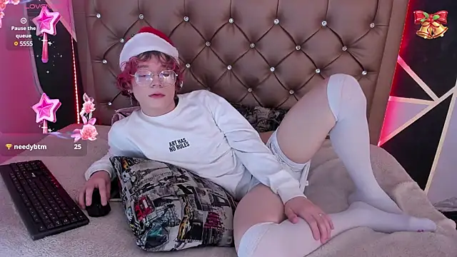 Max lover1 online show from December 24, 6:28 pm