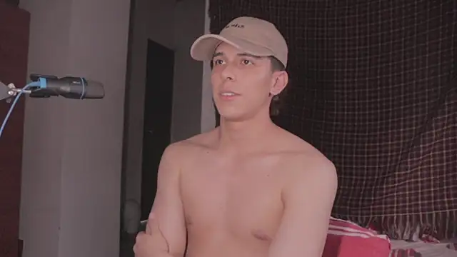 Tony Hoffa online show from December 18, 9:51 pm