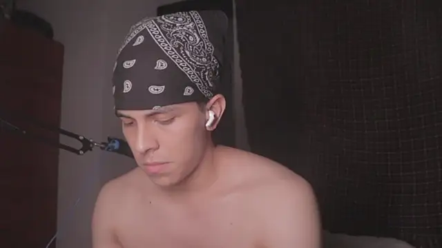 Tony Hoffa online show from February 3, 11:26 pm