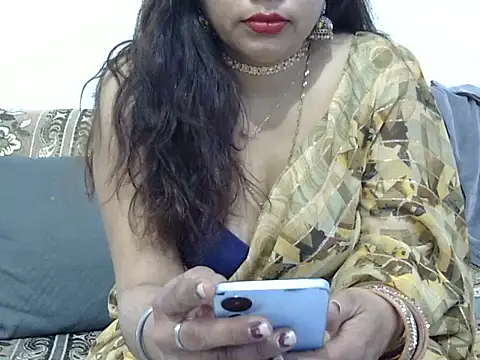 mishi kaur online show from January 26, 10:23 am