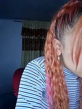 Sexy-Favgirl online show from December 22, 10:38 am