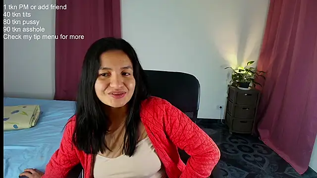 ChloeSanchezx online show from December 1, 6:07 am