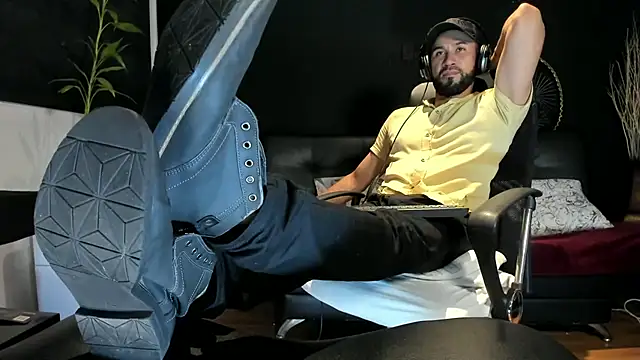 alessandro wye online show from October 29, 4:48 am