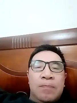 Snapshot of yjw6688 chatting on March 16, 5:35 am yjw6688 online show from March 16, 5:35 am