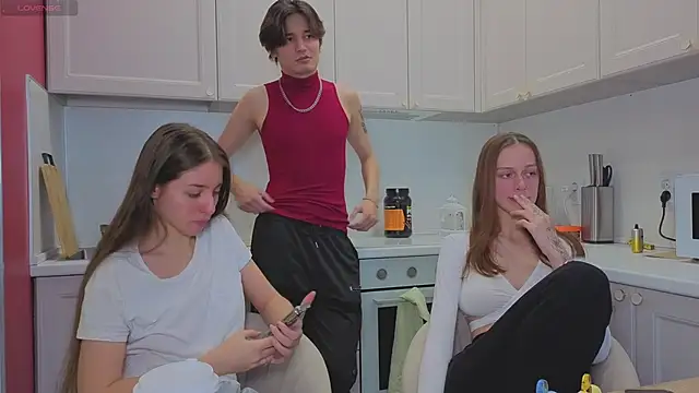 fcjuicy pussy online show from November 24, 10:59 am