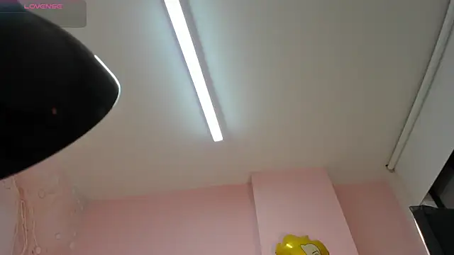 soyzarahtorres online show from October 2, 12:28 am