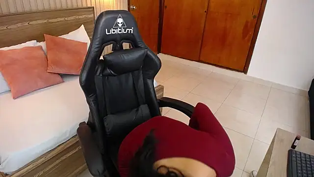 melody flowers online show from December 18, 12:18 pm