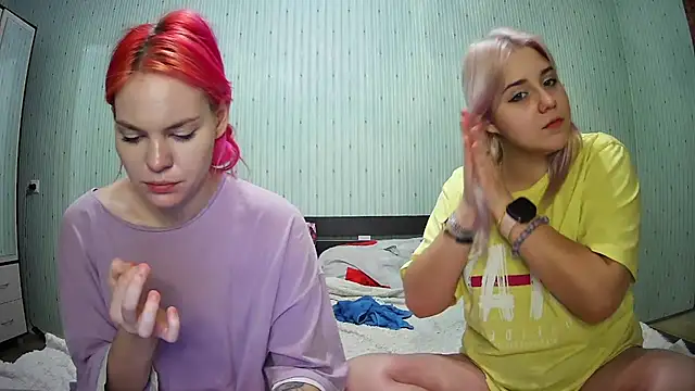 ChrisGirls online show from December 20, 2:16 pm