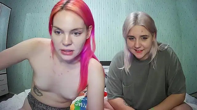 ChrisGirls online show from December 26, 2:16 pm