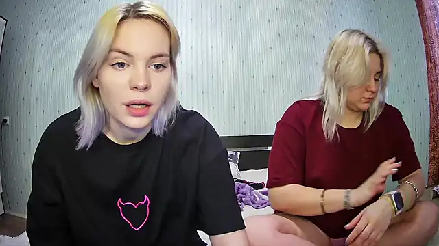 ChrisGirls online show from January 20, 10:07 am