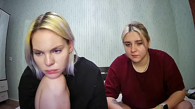 ChrisGirls online show from January 20, 6:21 pm