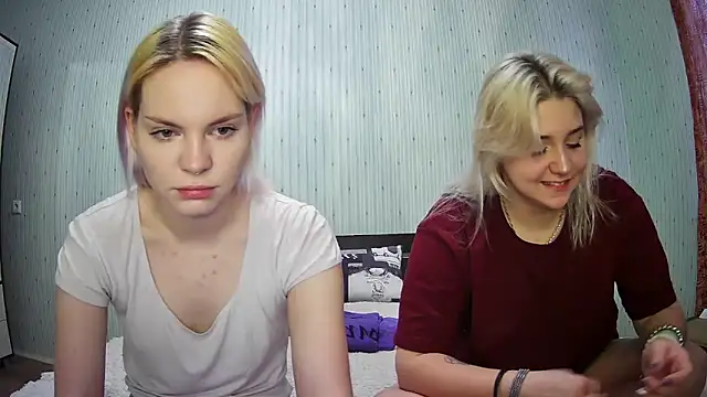 ChrisGirls online show from January 24, 11:04 am