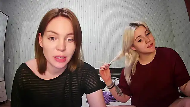 ChrisGirls online show from January 30, 5:17 pm