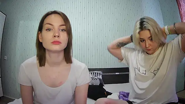 ChrisGirls online show from February 2, 10:57 am