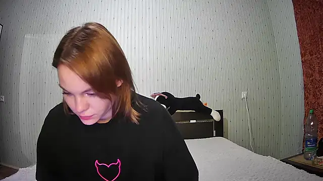 ChrisGirls online show from February 28, 4:20 pm