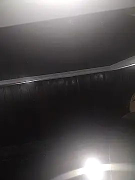 Snapshot of kimCosseyy chatting on March 30, 2:01 am kimCosseyy online show from March 30, 2:01 am