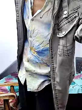 Snapshot of Habibi_big_b chatting on December 26, 5:51 pm Habibi big b online show from December 26, 5:51 pm