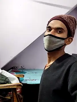 Snapshot of Habibi_big_b chatting on January 20, 6:10 pm Habibi big b online show from January 20, 6:10 pm