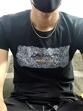 Snapshot of Habibi_big_b chatting on February 23, 8:55 pm Habibi big b online show from February 23, 8:55 pm