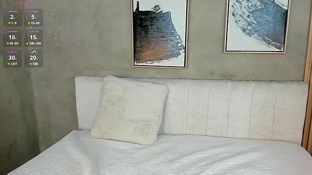 Snapshot of Ali_Vega_ chatting on December 23, 9:18 pm Ali Vega online show from December 23, 9:18 pm