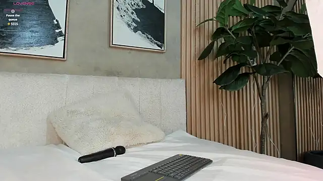 Snapshot of Ali_Vega_ chatting on December 27, 10:48 pm Ali Vega online show from December 27, 10:48 pm