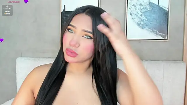 Snapshot of Ali_Vega_ chatting on January 10, 7:21 pm Ali Vega online show from January 10, 7:21 pm