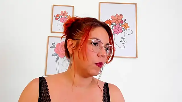 Snapshot of CarmesyAngel chatting on December 13, 6:49 pm CarmesyAngel online show from December 13, 6:49 pm